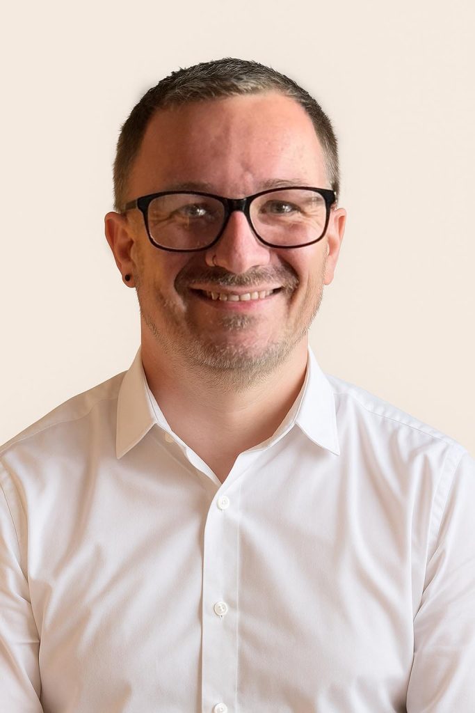 Stuart Ferguson - Snr Contracts Manager
